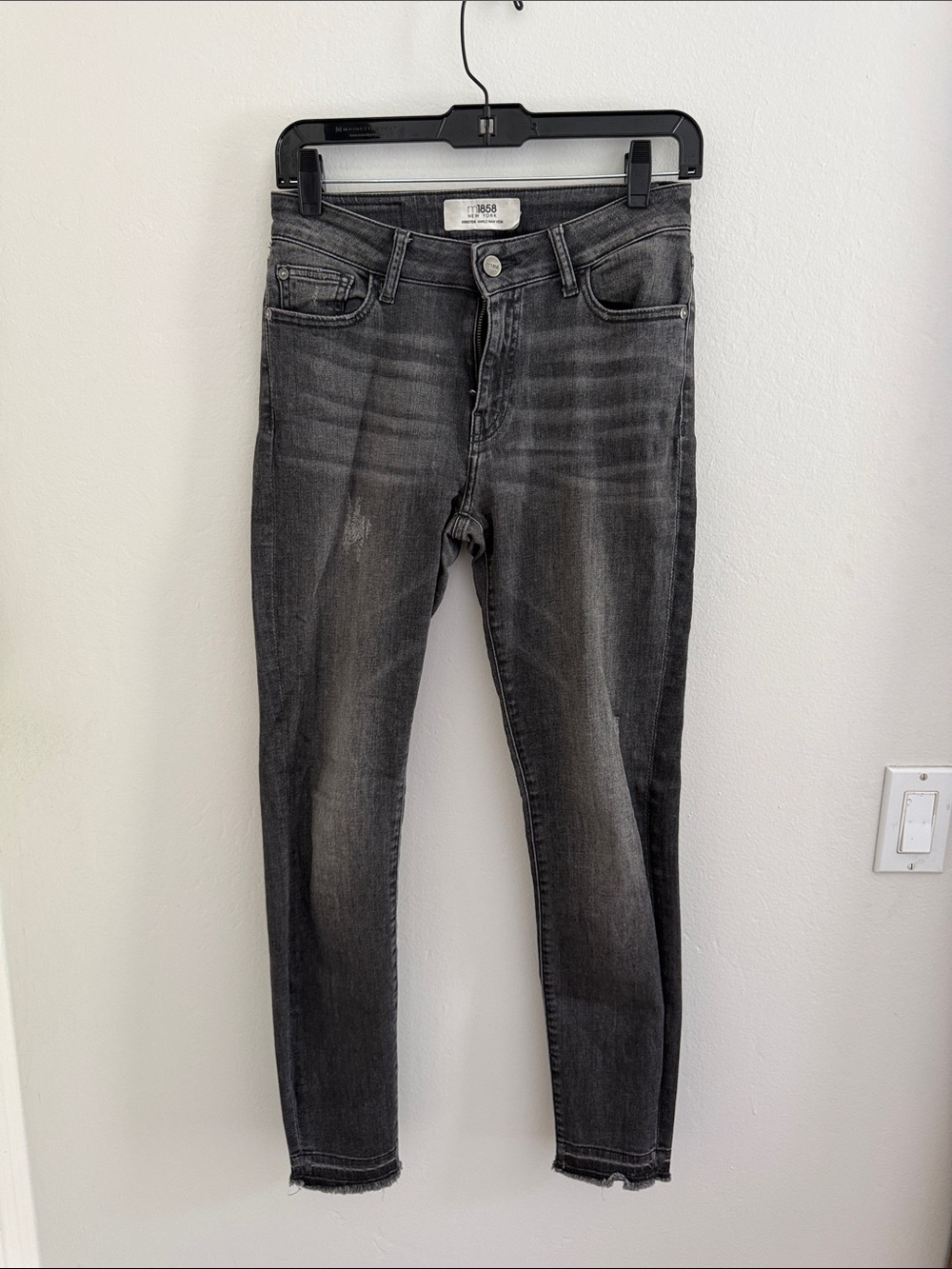 Washed Black Skinny Jeans with Faded Detail
